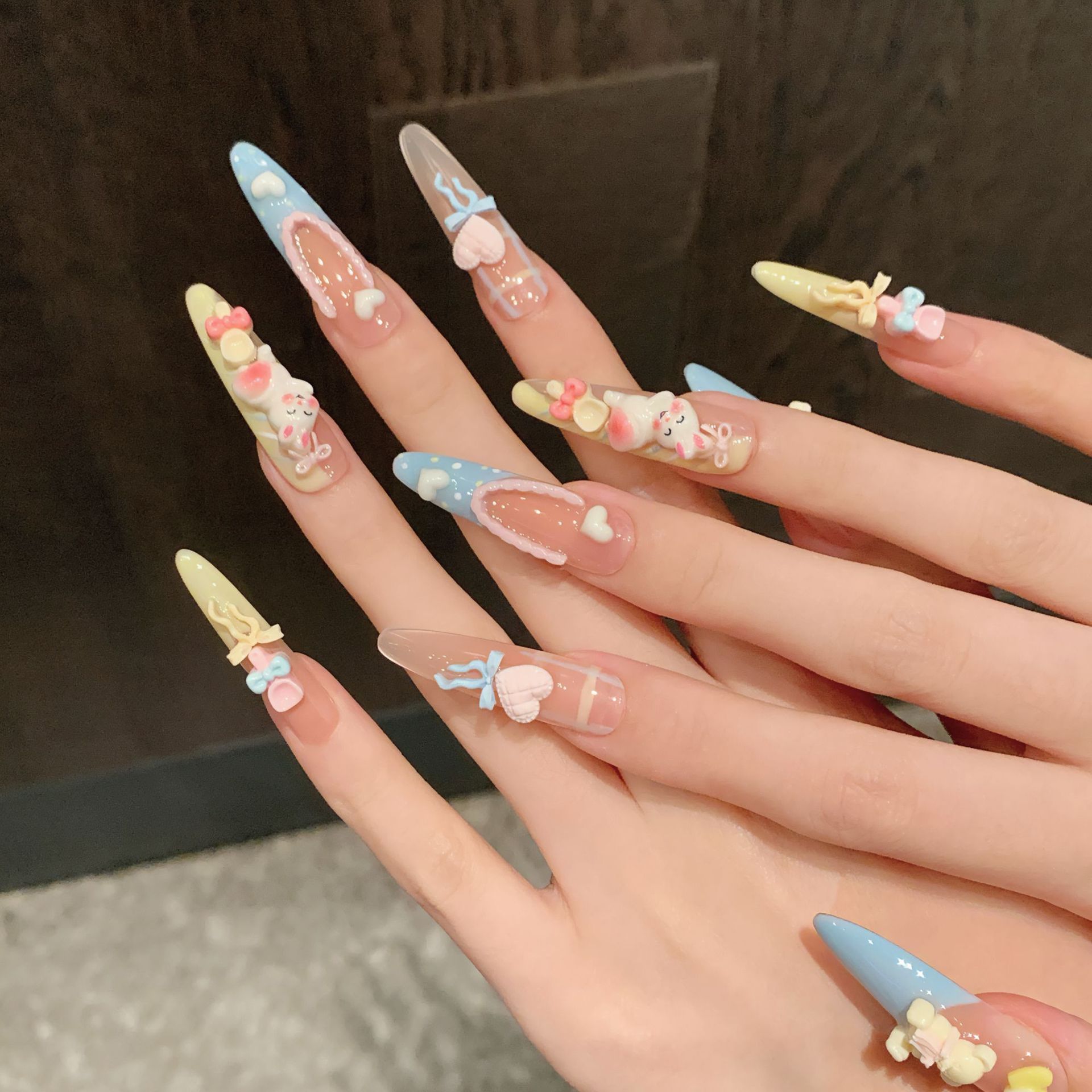 10 stuks schattige beer konijn - Nail Extension Tips recensie en prijs