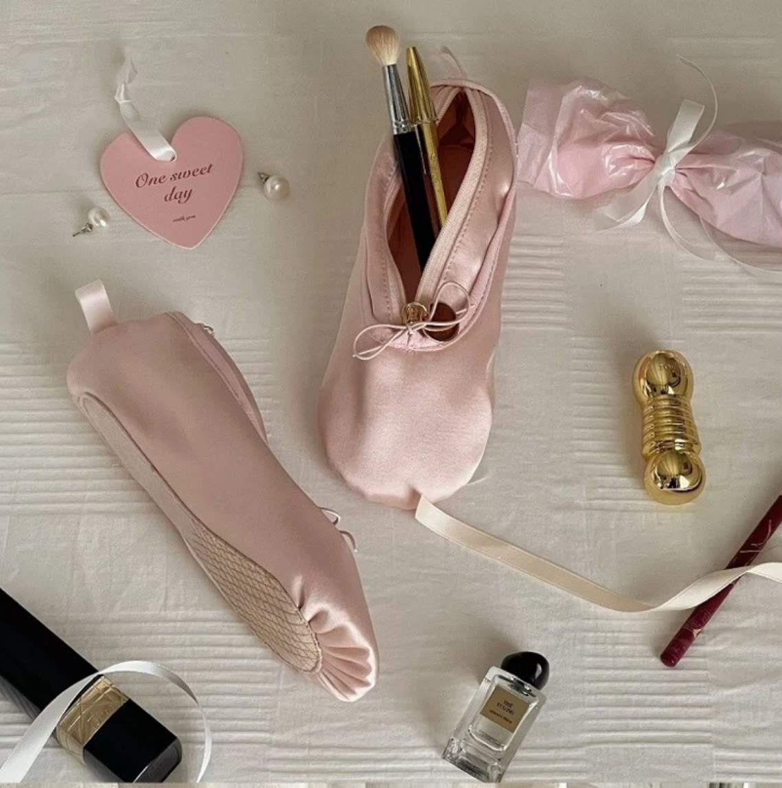 Balletschoen-vormige make-upta - Beauty Makeup For Girl recensie en prijs